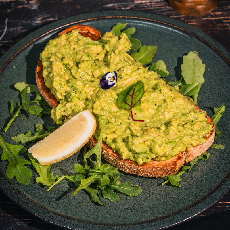 SMASHED AVO BREKKIE